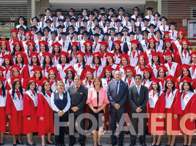 COLEGIO AMERICANO DE GUAYAQUIL OCHENTA AÑOS DE EXCELENCIA EDUCATIVA, MULTICULTURALIDAD Y VISIÓN GLOBAL